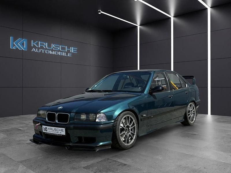 Grün Gebraucht 1995 BMW 328 Gran Turismo Performance Limousine | 34.990 € - Bild 1/4