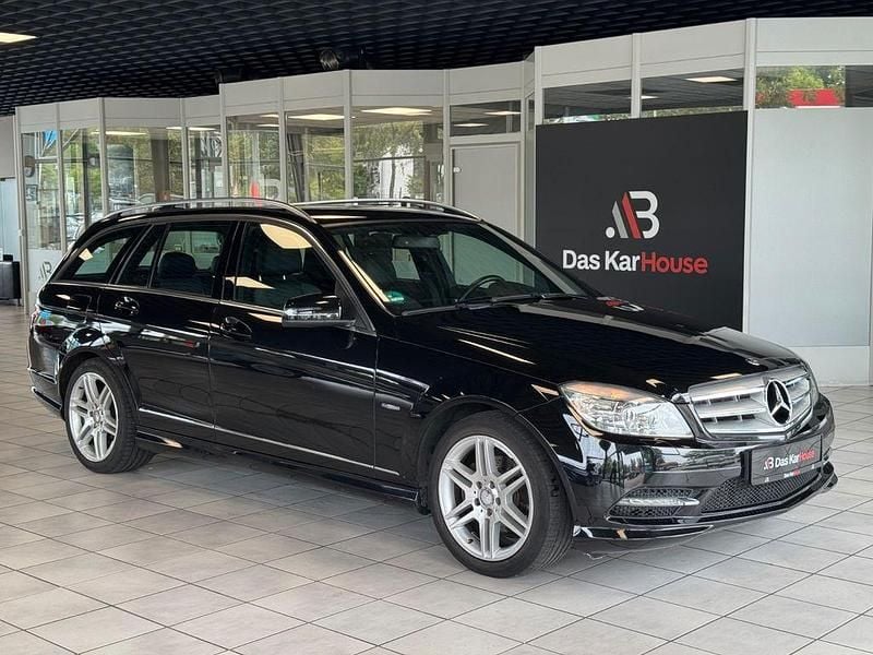 Schwarz Gebraucht 2011 Mercedes C250 AMG Limousine | 12.770 € (Guter Preis) - Bild 1/4