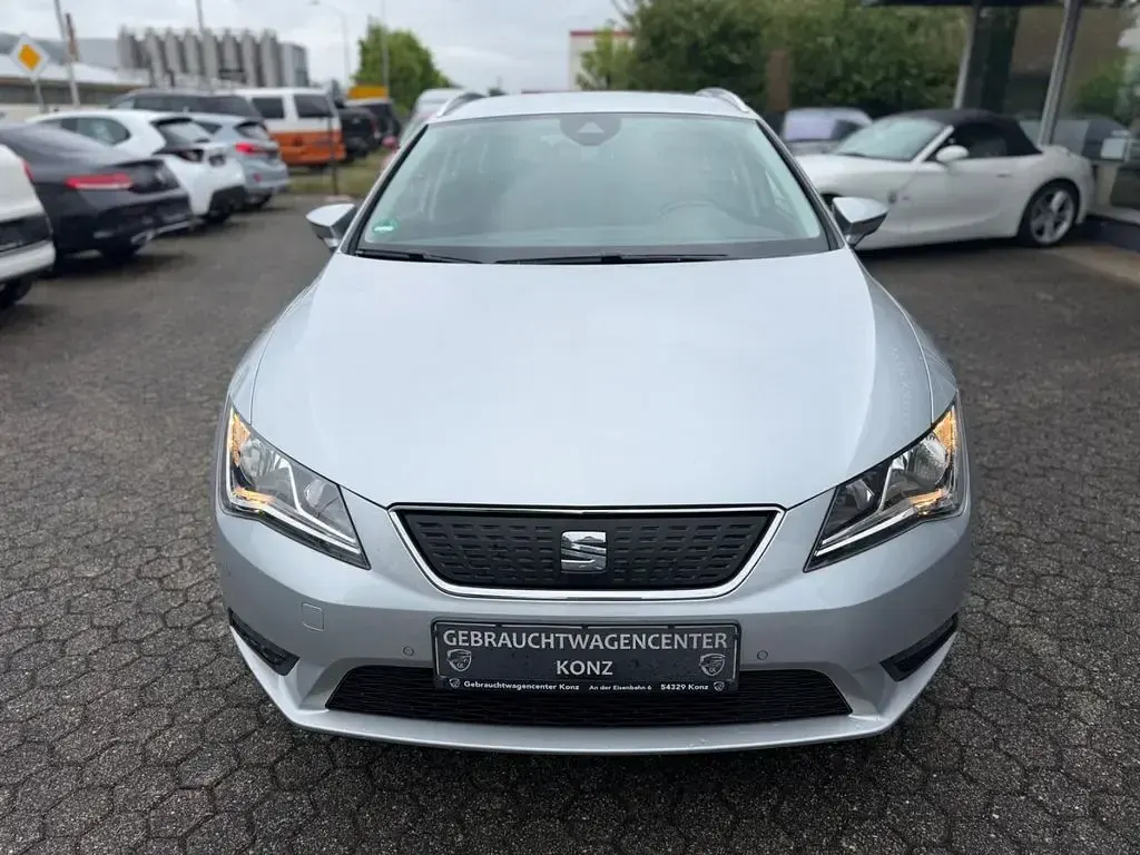 Używany Seat Leon ST 110 KM (80 kW) 2016 Srebrny Kombi