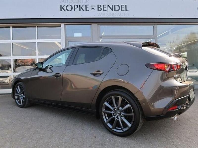 Gebraucht Mazda 3 Selection 180 PS (132 kW) 2019 Titanium flash (metallic) Limousine