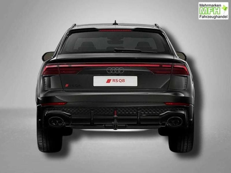 Neu Audi RS Q8 Performance 640 PS (470 kW) 2025 Mythosschwarz metallic SUV