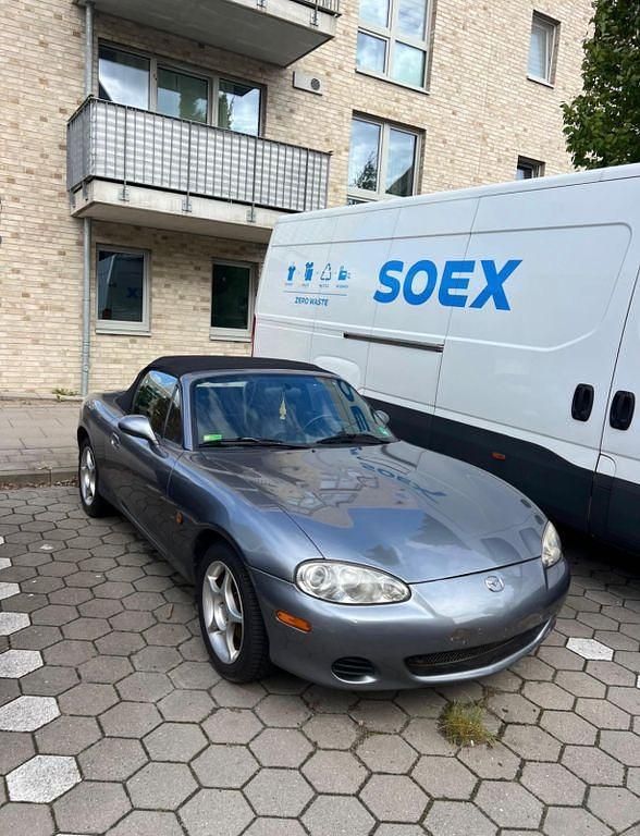 Silber Gebraucht 2000 Mazda MX5 Cabrio | 4.500 € (Fairer Preis) - Bild 1/4
