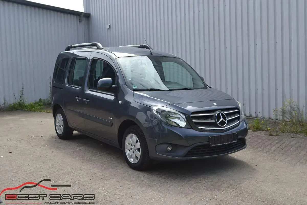 Gebraucht Mercedes Citan 111 Edition 110 PS (80 kW) 2015 Grau Van / Kleinbus