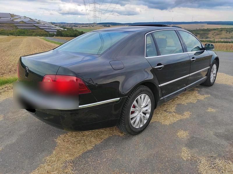 Gebraucht VW Phaeton 240 PS (176 kW) 2009 Schwarz Limousine