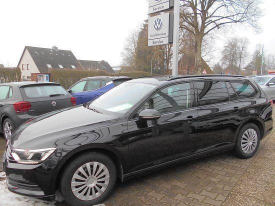 Schwarz Gebraucht 2018 VW Passat Trendline Kombi | 15.999 € (Fairer Preis) - Bild 1/4