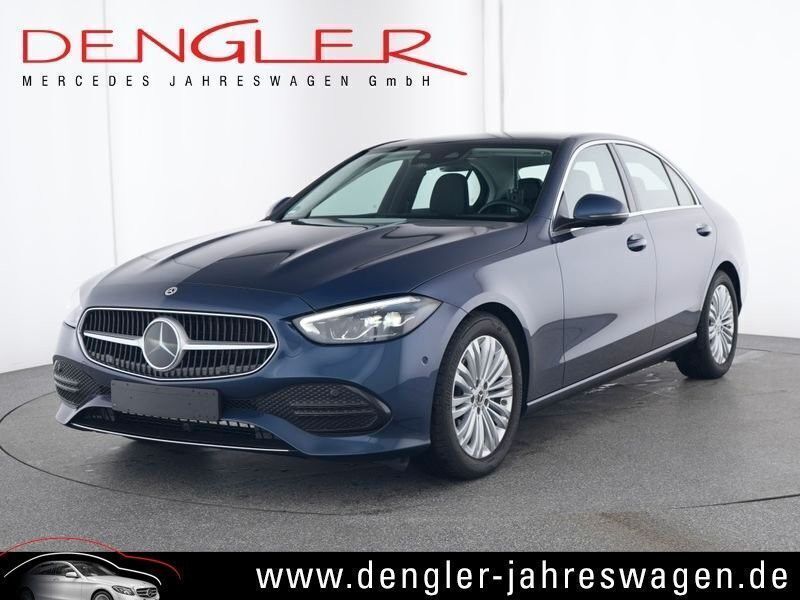 Sodalithblau metallic Gebraucht 2024 Mercedes C180 Avantgarde Limousine | 38.490 € (Fairer Preis) - Bild 1/4