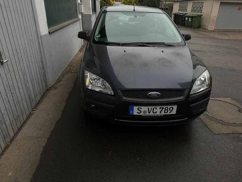 Gebraucht 2006 Ford Focus Style Limousine | 2.700 € (Guter Preis) - Bild 1/4