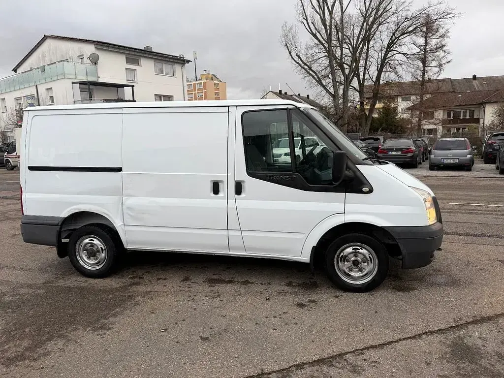 Gebraucht Ford Transit 101 PS (74 kW) 2013 Frostweiß Van / Kleinbus