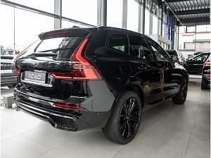 Neu Volvo XC60 Plus 455 PS (334 kW) 2025 Schwarz (onyx black / metallic) SUV