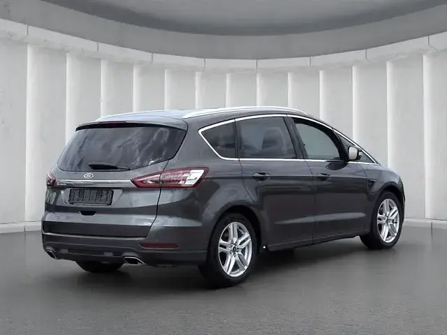 Gebraucht Ford S-MAX Titanium 211 PS (155 kW) 2016 Grau Van / Kleinbus