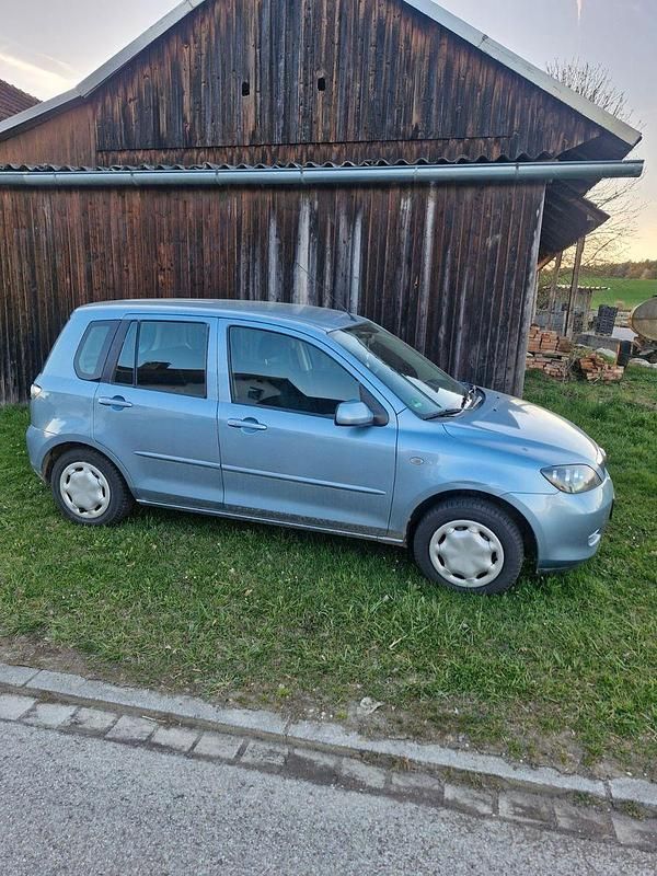 Second-hand Mazda 2 Active 80 CP (58 kW) 2006 Argintiu Hatchback