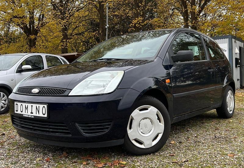 Gebraucht Ford Fiesta 60 PS (44 kW) 2005 Blau Kleinwagen