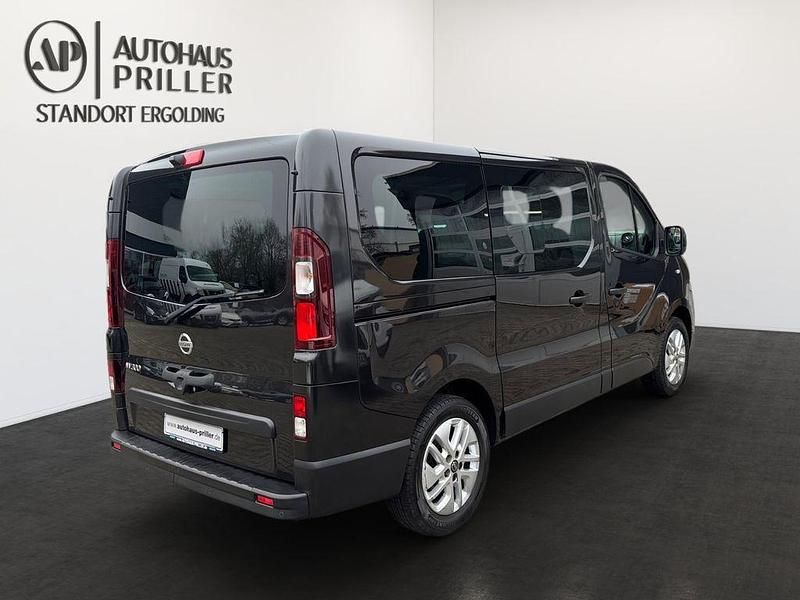 Gebraucht Nissan NV300 Premium Edition 145 PS (106 kW) 2019 Schwarz Van