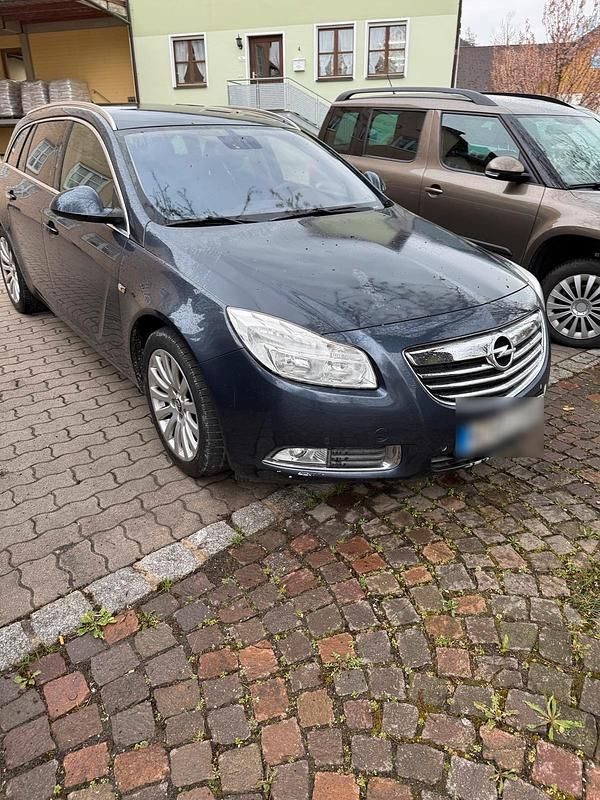Gebraucht Opel Insignia 160 PS (117 kW) 2011 Grau Kombi