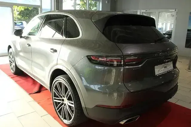 Gebraucht Porsche Cayenne Turbo 340 PS (250 kW) 2020 Grau SUV