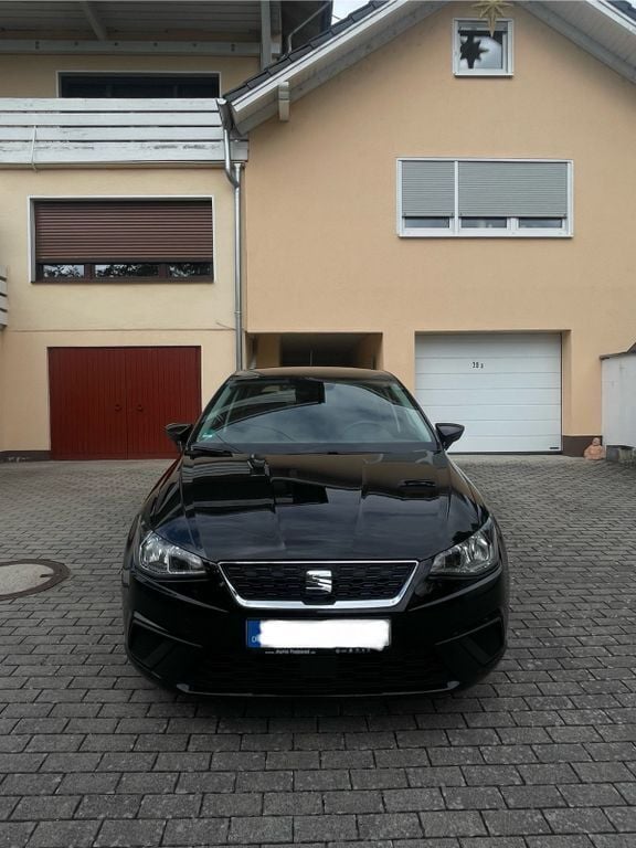 Schwarz Gebraucht 2020 Seat Ibiza Style Limousine | 8.700 € (Superpreis) - Bild 1/4