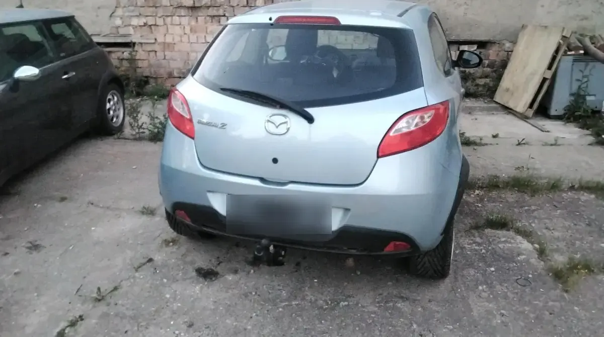 Gebraucht Mazda 2 95 PS (69 kW) 2012 Blau Kleinwagen