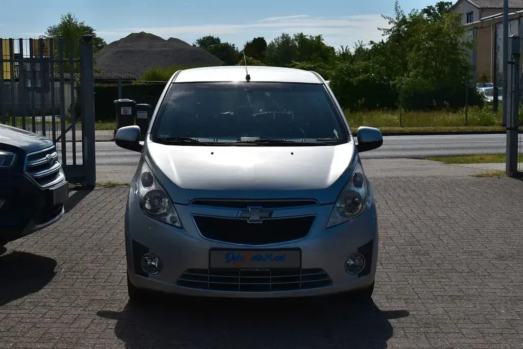 Gebraucht Chevrolet Spark LS 68 PS (50 kW) 2012 Silber Kleinwagen