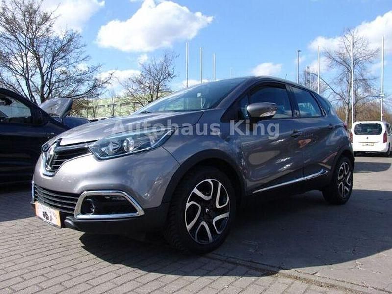 Gebraucht Renault Captur Luxe 120 PS (88 kW) 2014 Grau cassiopee (metallic) SUV