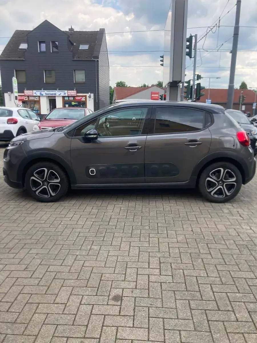 Gebraucht Citroën C3 PureTech 82 PS (60 kW) 2018 Grau Kleinwagen