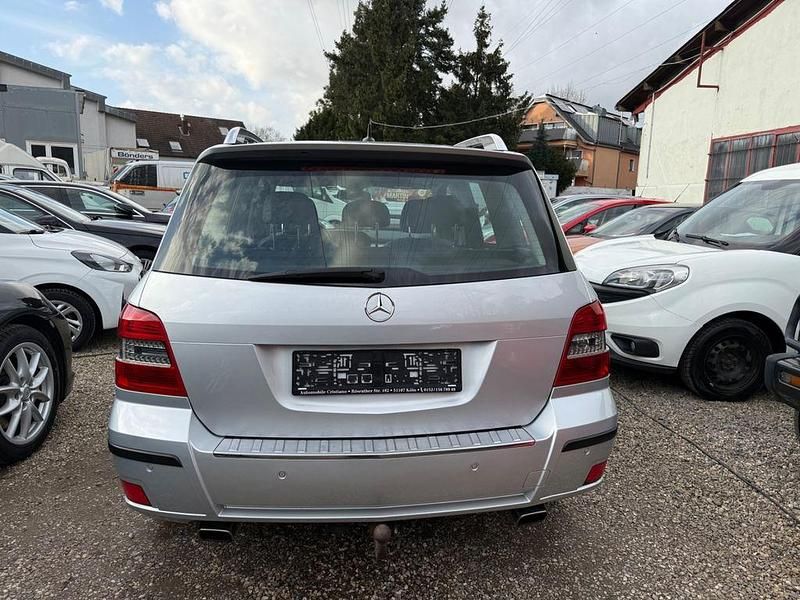 Gebraucht Mercedes GLK320 224 PS (164 kW) 2008 Silber SUV