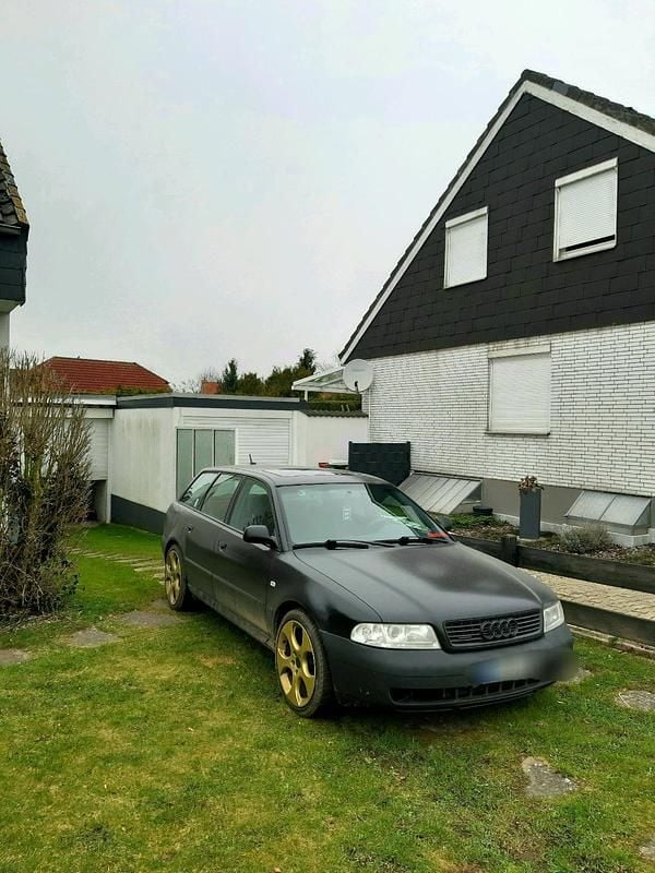 Gebraucht Audi A4 165 PS (121 kW) 2000 Schwarz Kombi