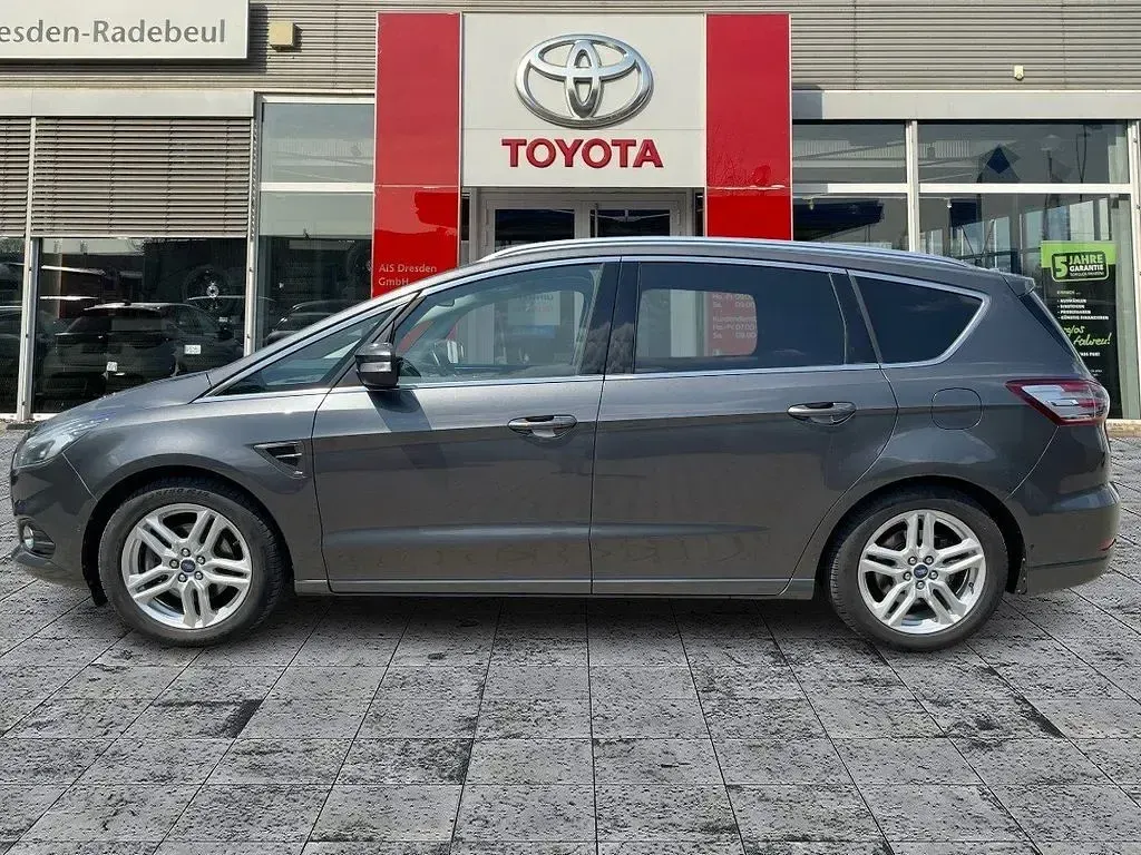 Gebraucht Ford S-MAX Titanium 239 PS (175 kW) 2015 Magneticgrau (metallic) Van / Kleinbus
