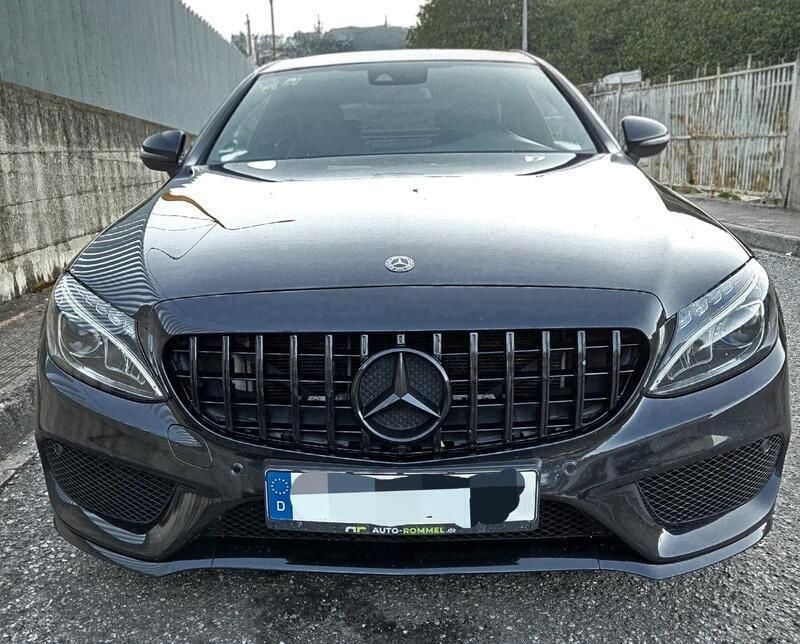 Schwarz Gebraucht 2018 Mercedes C250 Premium Plus Coupé | 32.000 € - Bild 1/4