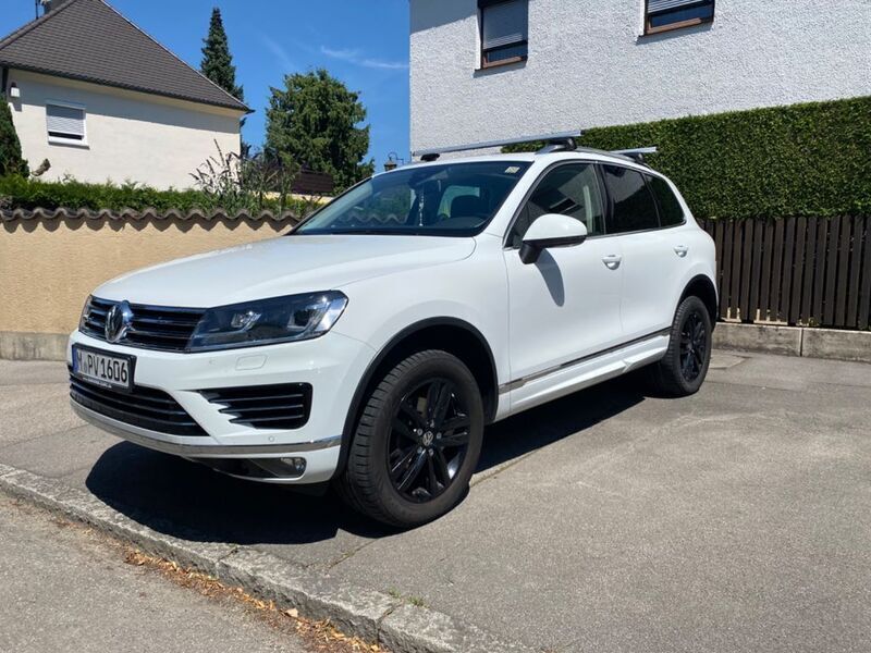 Weiß Gebraucht 2014 VW Touareg R-line SUV | 17.400 € (Fairer Preis) - Bild 1/4