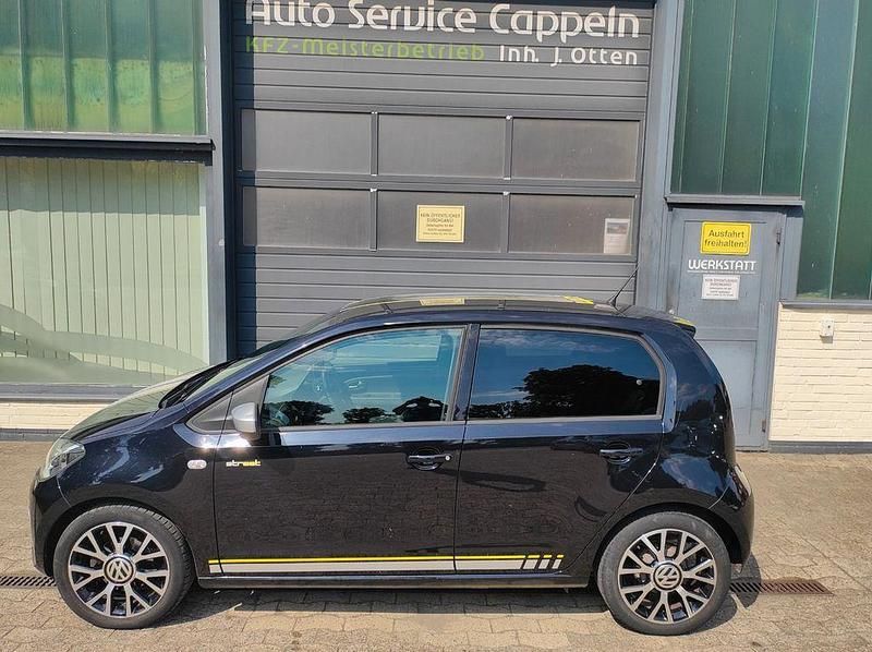 Gebraucht VW up! 60 PS (44 kW) 2015 Black pearl Kleinwagen
