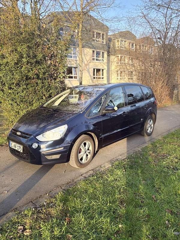 Gebraucht Ford S-MAX Trend 116 PS (85 kW) 2011 Blau Van / Kleinbus