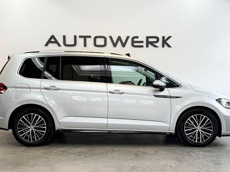 Gebraucht VW Touran Highline 206 PS (151 kW) 2016 Silber Van / Kleinbus