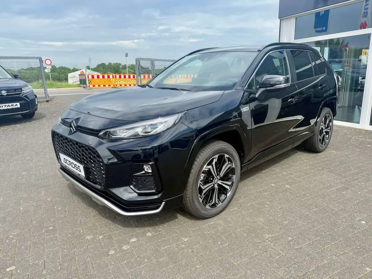 Neu Suzuki Across 185 PS (136 kW) 2026 Attitude black mica metallic SUV