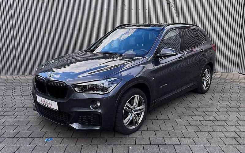 Grau Gebraucht 2016 BMW X1 M Sport SUV | 17.500 € (Guter Preis) - Bild 1/4