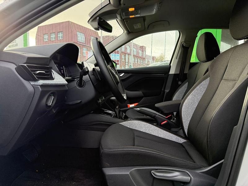 Gebraucht Skoda Scala Selection 116 PS (85 kW) 2024 Grau Kleinwagen