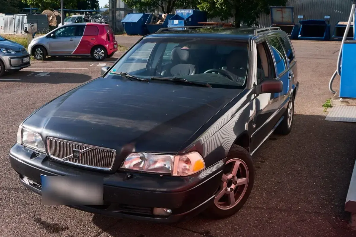 Gebraucht Volvo V70 193 PS (141 kW) 1997 Schwarz Kombi