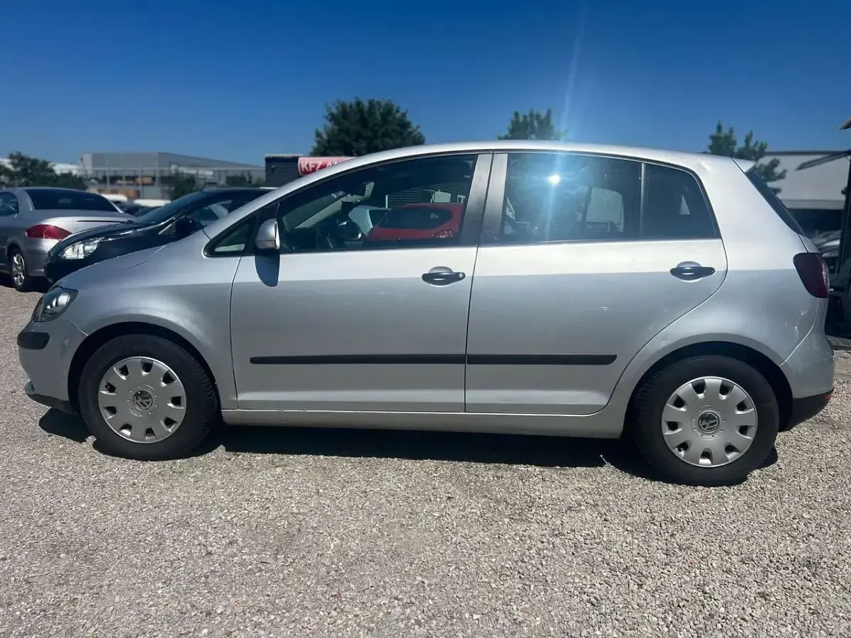 Gebraucht VW Golf Plus Trendline 116 PS (85 kW) 2005 Silber Van / Kleinbus