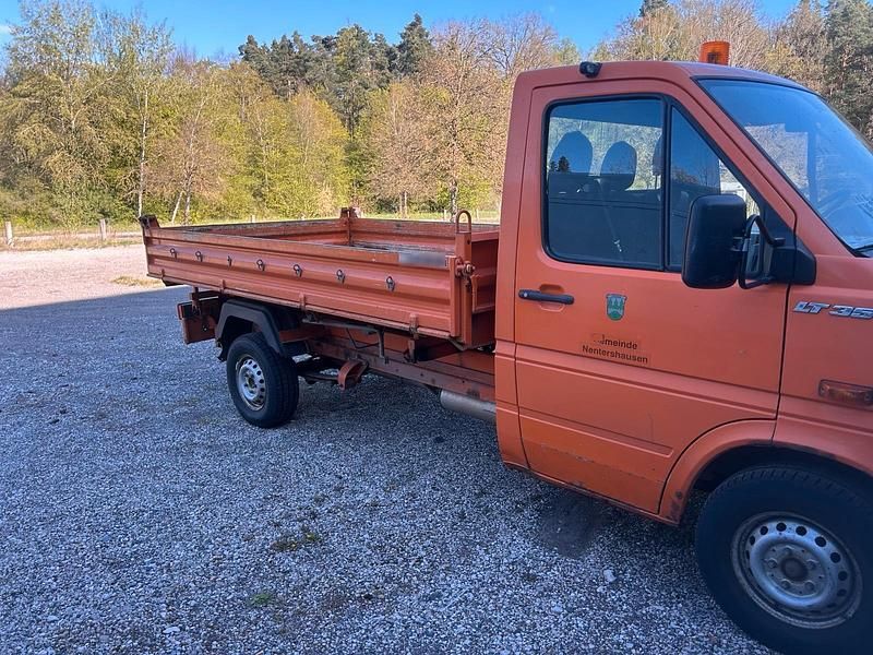 Second-hand VW LT 109 CP (80 kW) 2006 Portocaliu