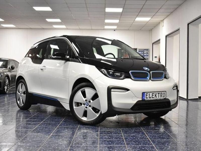 Weiß Gebraucht 2020 BMW i3 Comfort Edition Limousine | 17.770 € (Fairer Preis) - Bild 1/4