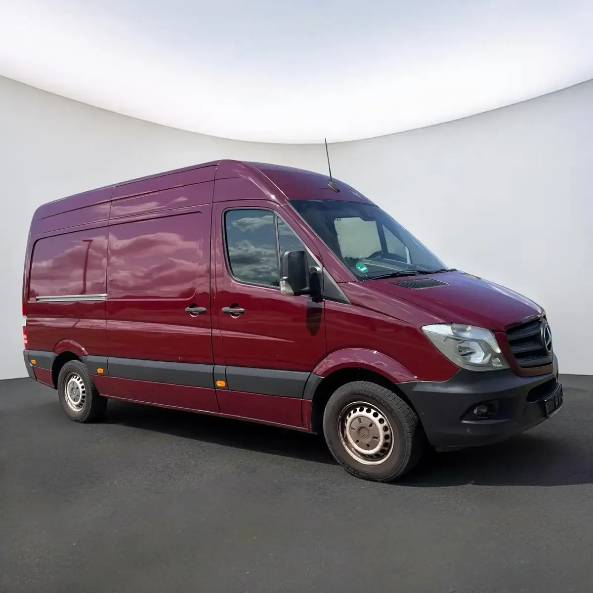 Gebraucht Mercedes Sprinter 163 PS (119 kW) 2018 Rot Van