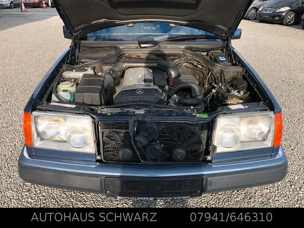 Gebraucht Mercedes 280 197 PS (144 kW) 1993 Blau Limousine