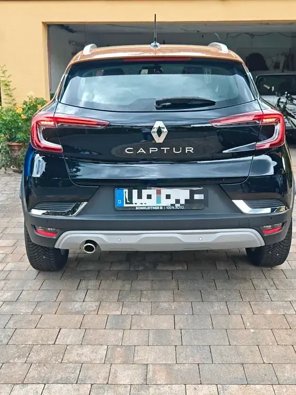 Gebraucht Renault Captur Intens 140 PS (102 kW) 2021 Schwarz SUV