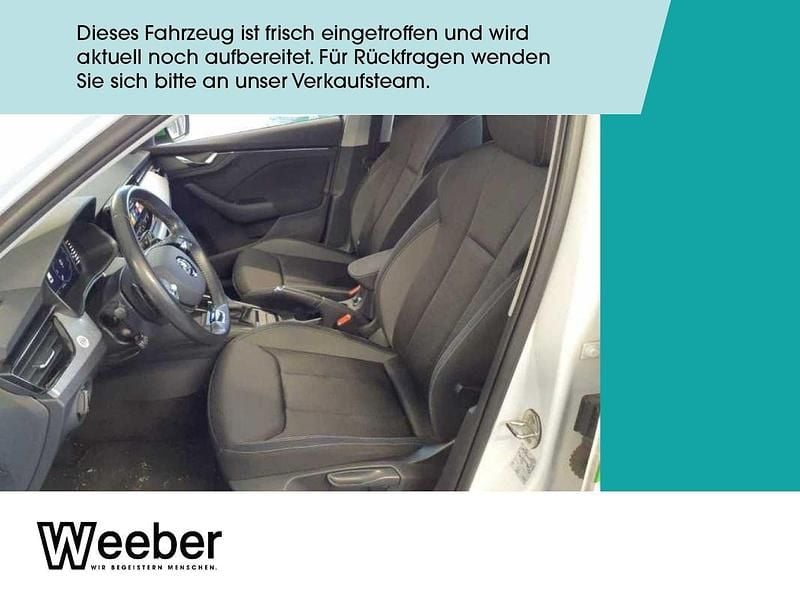 Moonweiss (metallic) Gebraucht 2022 Skoda Scala Tour Kleinwagen | 18.990 € (Fairer Preis) - Bild 1/4