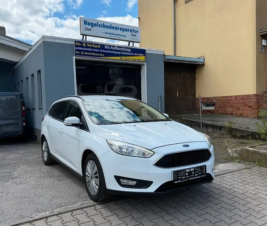 Usata Ford Focus Trend 101 CV (74 kW) 2018 Bianco Berlina