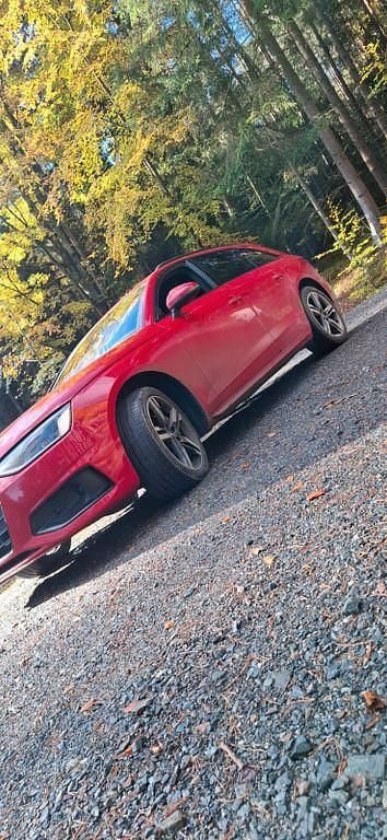 Rot Gebraucht 2021 Audi A4 Ambiente Kombi | 22.999 € (Fairer Preis) - Bild 1/4