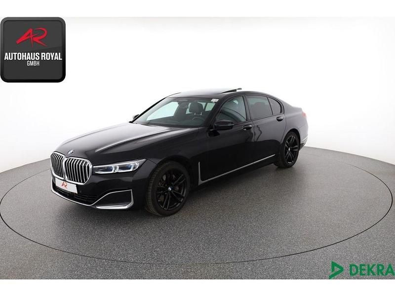 Schwarz (metallic) Gebraucht 2020 BMW 730 Limousine | 45.879 € (Teuer) - Bild 1/4