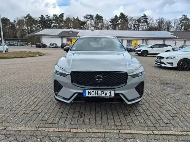 Second-hand Volvo XC60 Ultra 250 CP (183 kW) 2025 Gri SUV