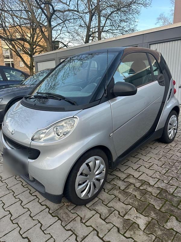 Gebraucht Smart ForTwo Coupé 61 PS (44 kW) 2008 Silber Coupé
