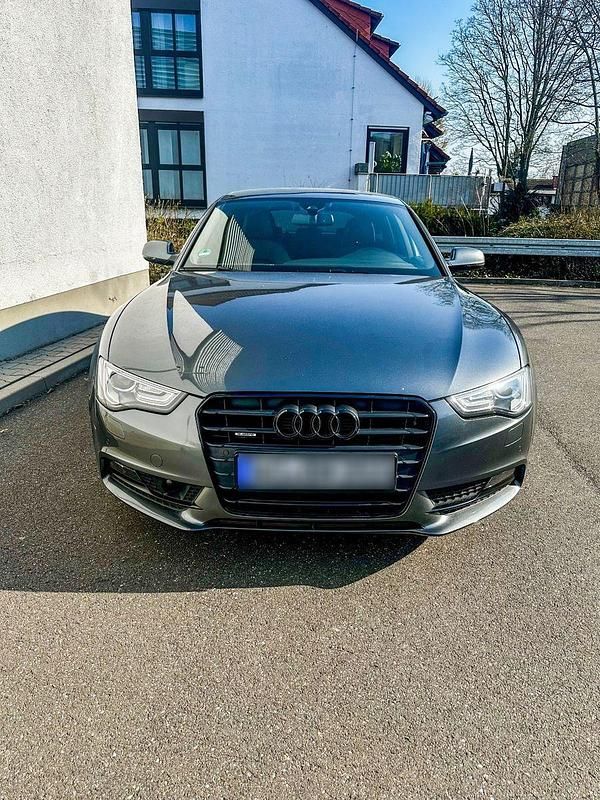 Gebraucht Audi A5 Basis 211 PS (155 kW) 2012 Grau Coupé