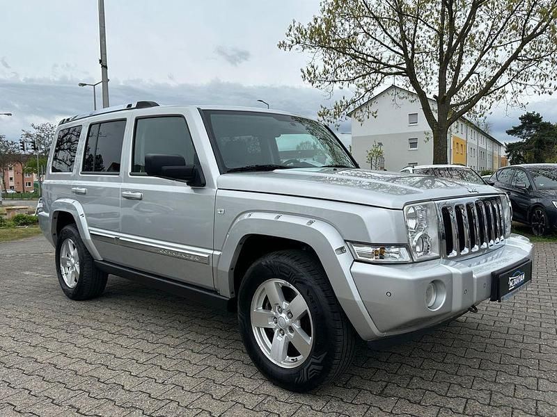 Gebraucht Jeep Commander Limited 218 PS (160 kW) 2008 Silber SUV